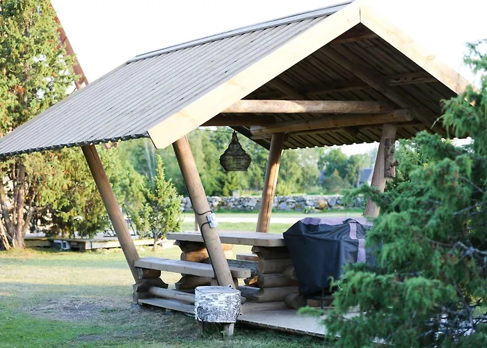 Stiilne Tuulikumajutus Saunaga *