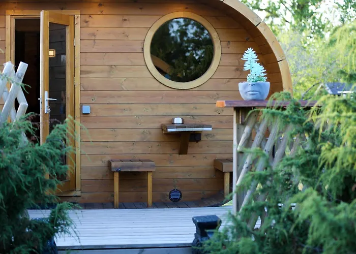 Stiilne Tuulikumajutus Saunaga Kuusiku